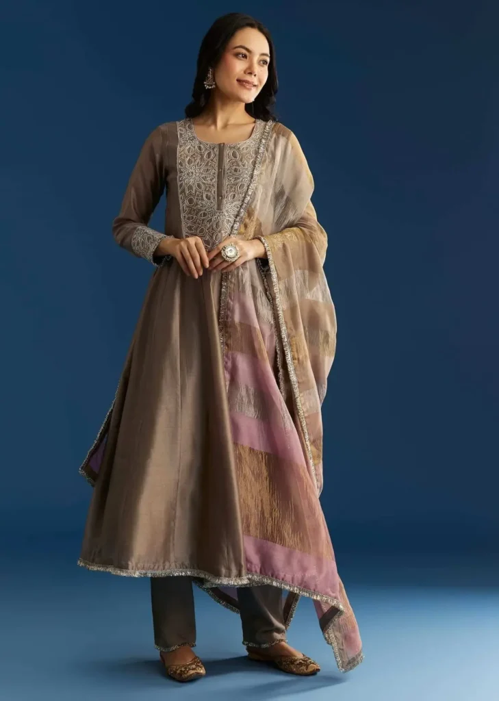 Mocha Mousse: Pantone Colour of the Year in Your Wardrobe
