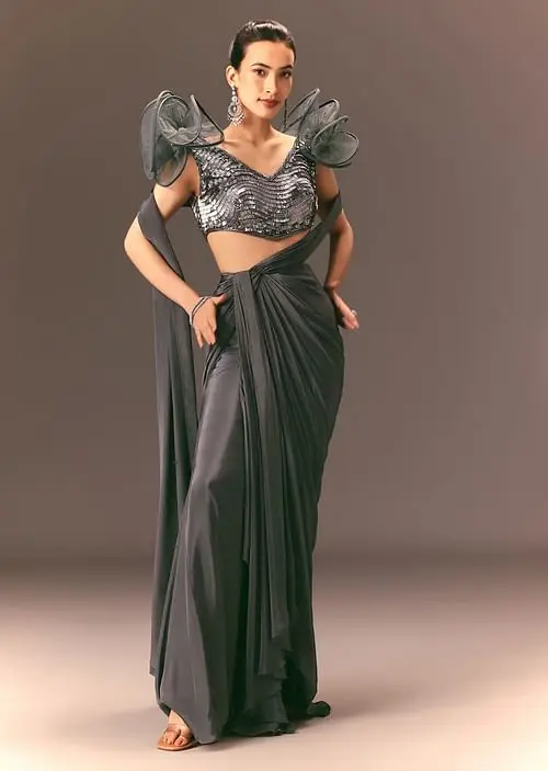 Create the Perfect Bridesmaid Saree Look for Weddings – image 8