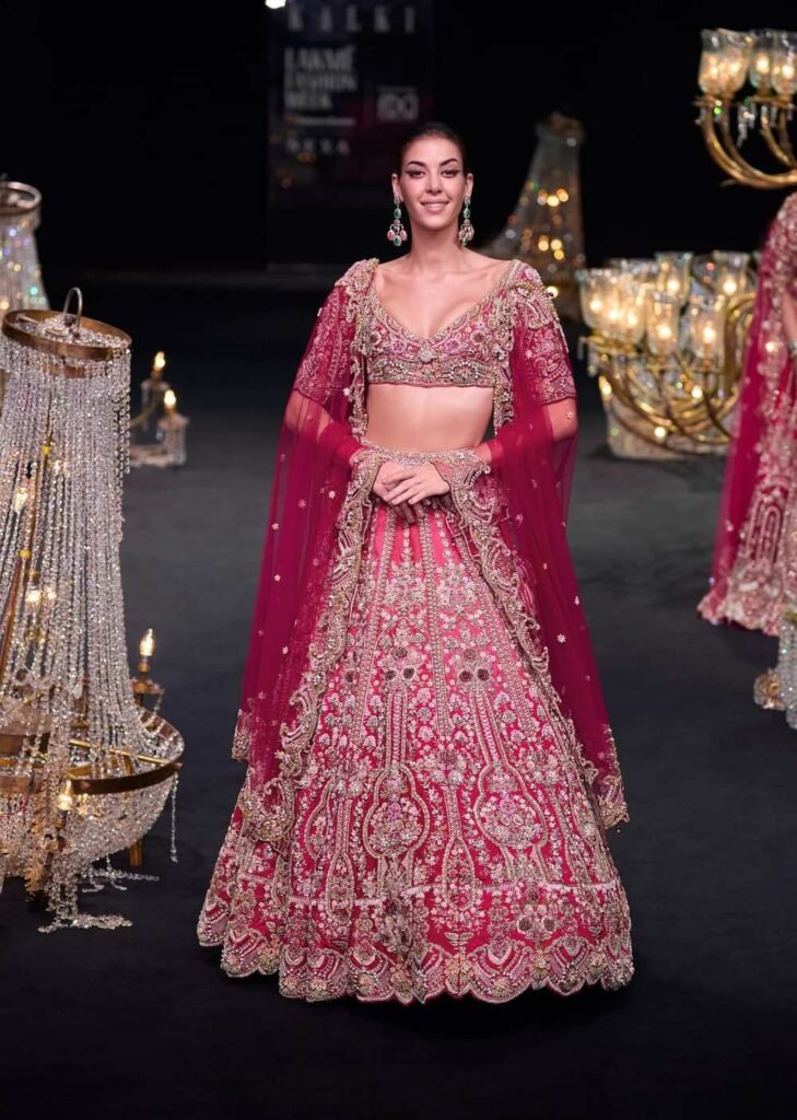 Top 10 Pink Bridal Wear Selections For The Summer – image 4