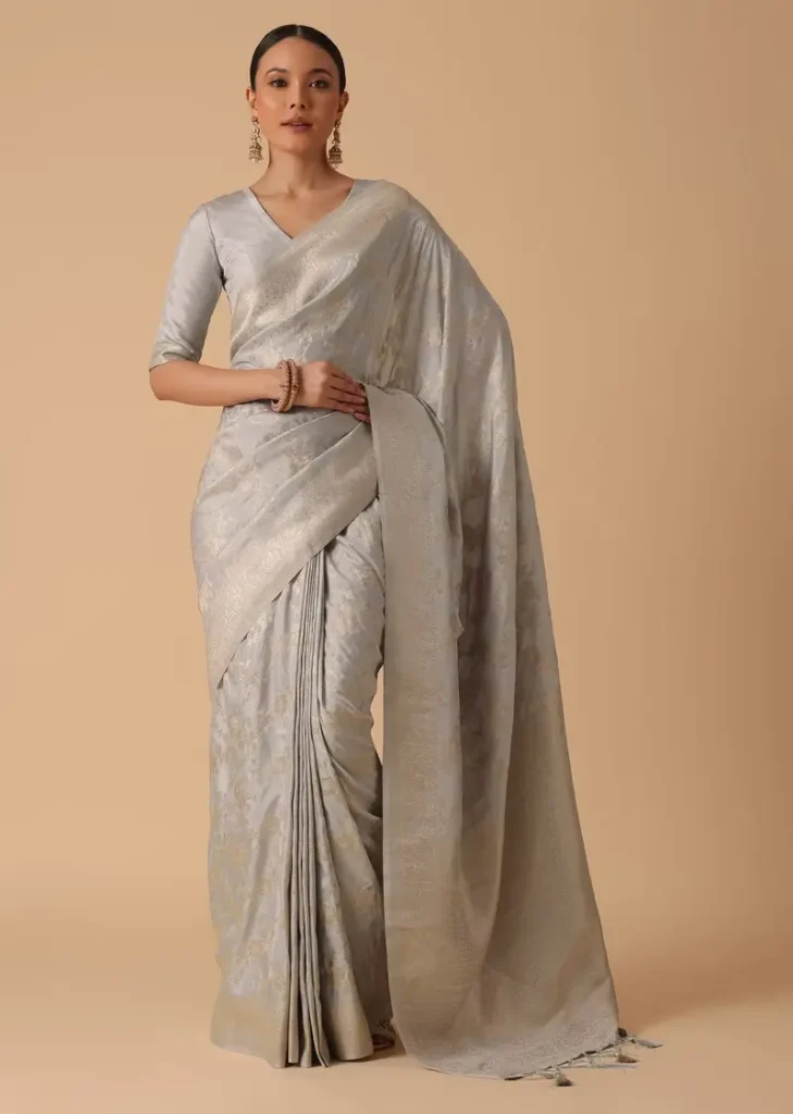 5 Banarasi Silk Sarees That You Can Wear on Your Engagement Day – image 2