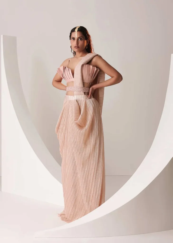 Bridal Saree Draping Styles: From Traditional Elegance to Modern Glam – image 3