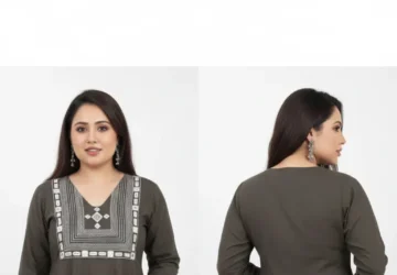 Women’s Solid A-Line Kurta with Sheen Effect – Elegant & Contemporary Ethnic Wear