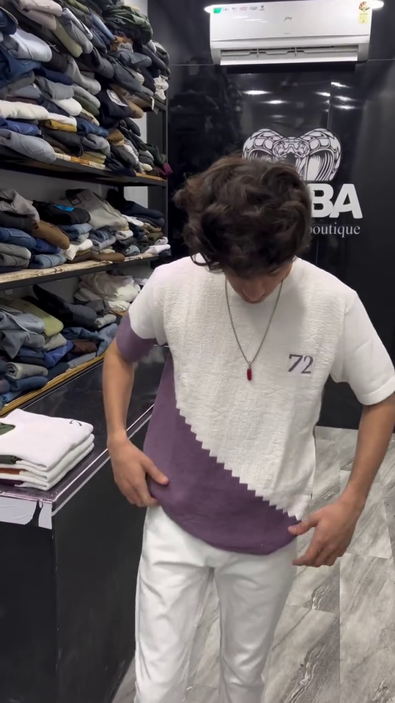 A lavender and white colour-block T-shirt