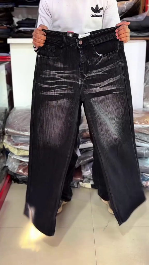 Straight-leg jeans in a mid-wash